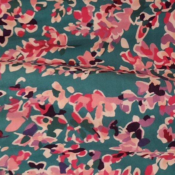 Flower top - Picture 2 of 2